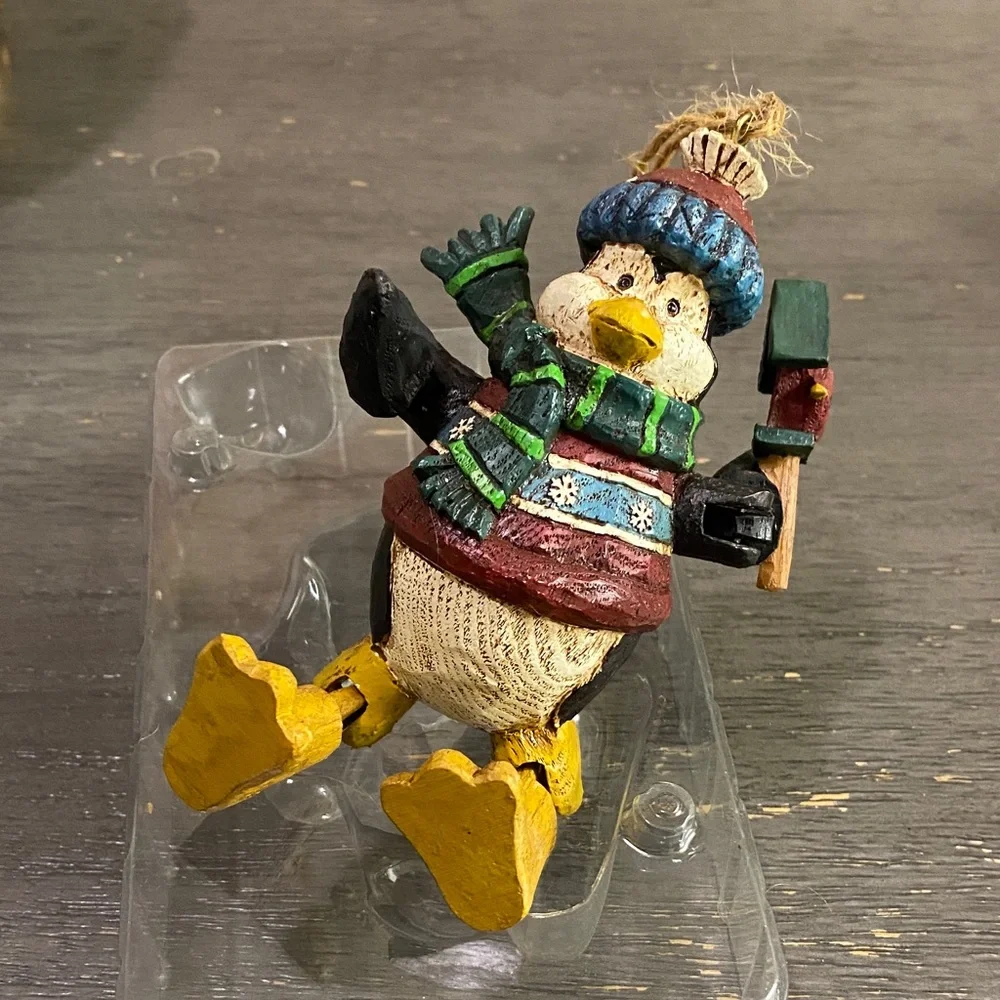 Woodlook Jointed Penguin Ornament